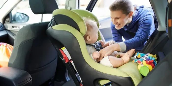 Quel est le meilleur siège auto i-Size ? Mon analyse complète 2026